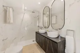 Image 8 thumb