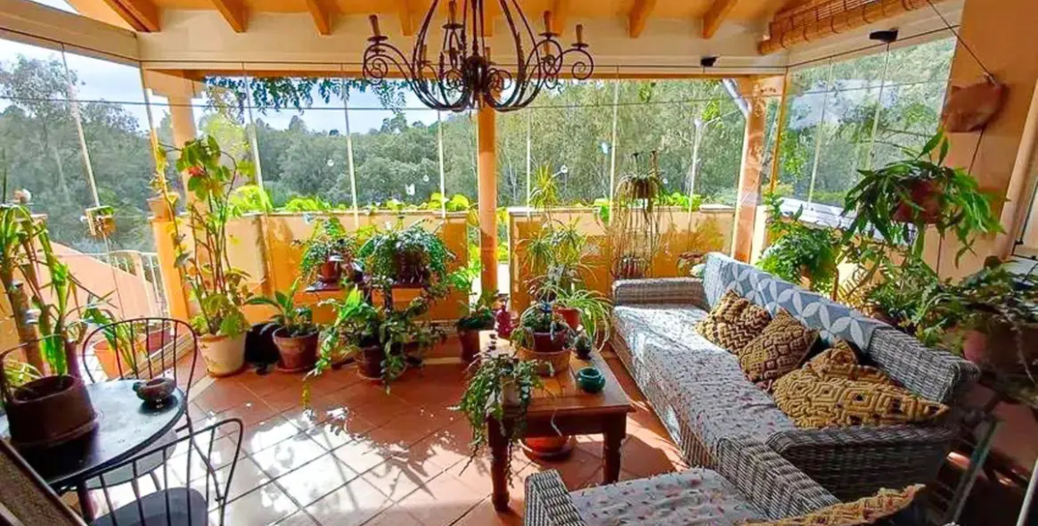 Sale of ground floor apartment in Elviria 3