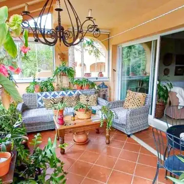 Sale of ground floor apartment in Elviria