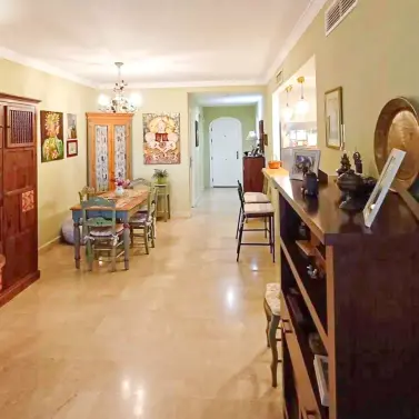 Sale of ground floor apartment in Elviria