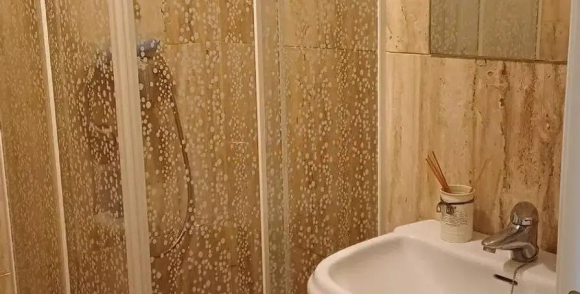 Sale of ground floor apartment in Elviria 15