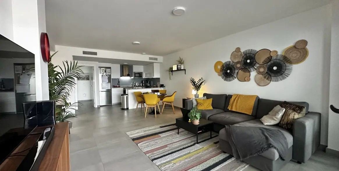 Продажа апартаментов на первом этаже в La Duquesa 5