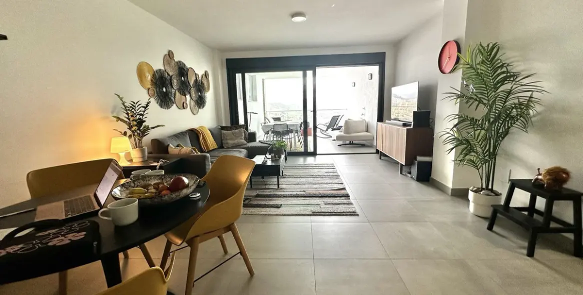 Продажа апартаментов на первом этаже в La Duquesa 7