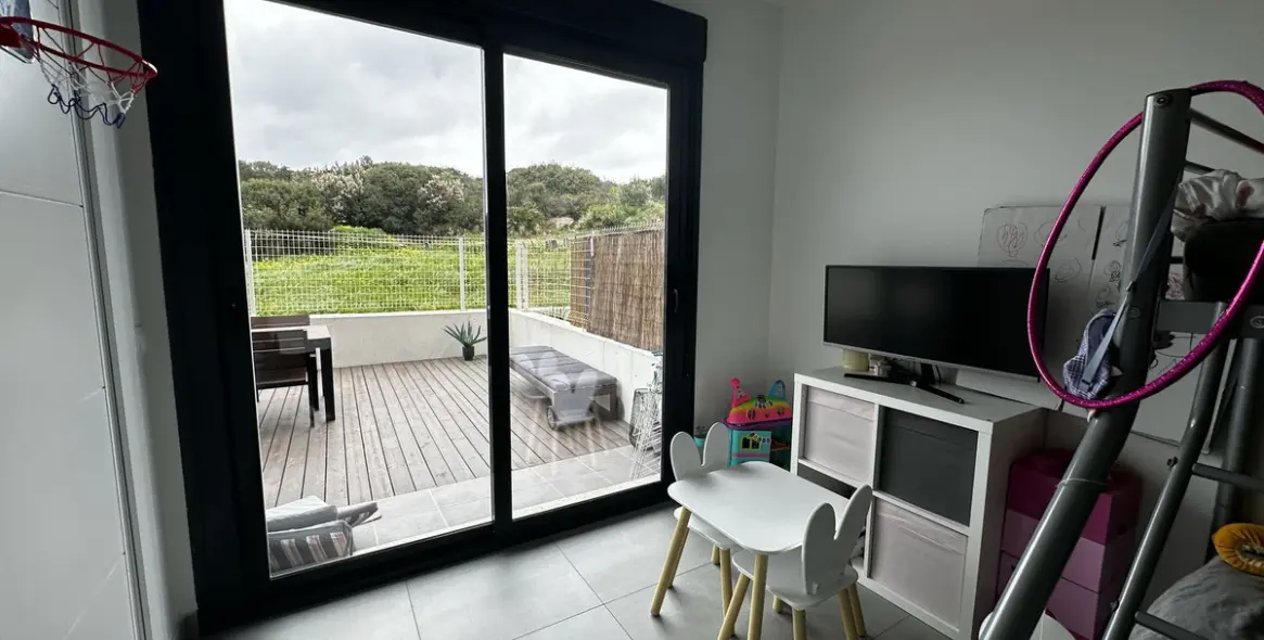 Продажа апартаментов на первом этаже в La Duquesa 12