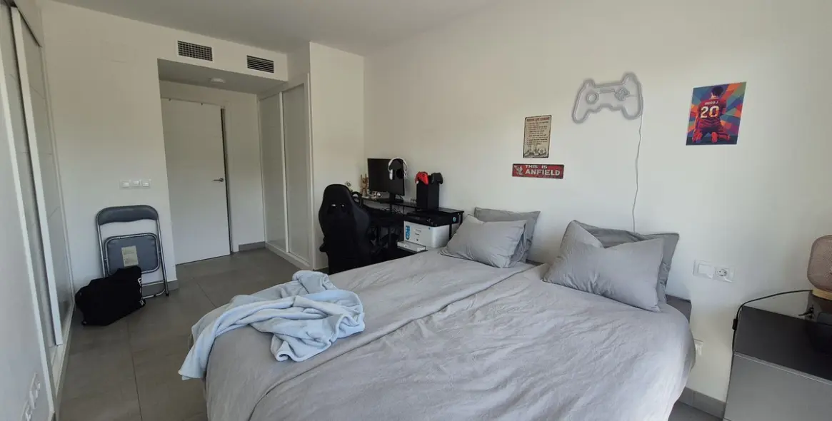 Продажа апартаментов на первом этаже в La Duquesa 20