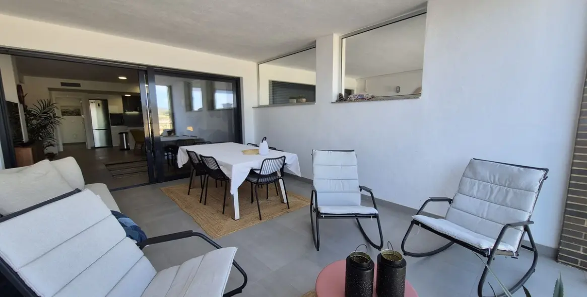 Продажа апартаментов на первом этаже в La Duquesa 31