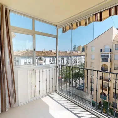 Продажа апартаментов на среднем этаже в Fuengirola