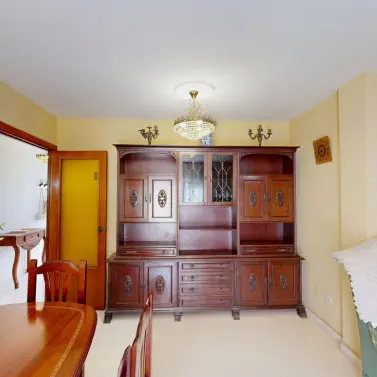 Продажа апартаментов на среднем этаже в Fuengirola