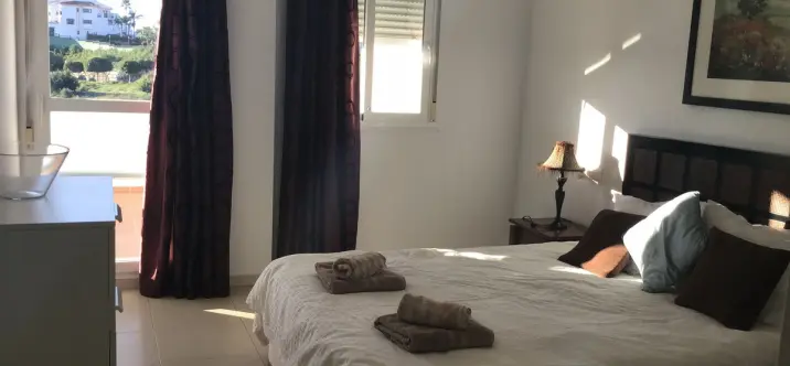 Sale of ground floor apartment in Riviera del Sol 2