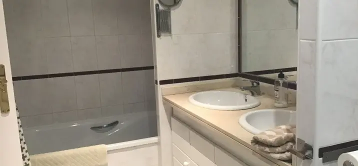 Sale of ground floor apartment in Riviera del Sol 3