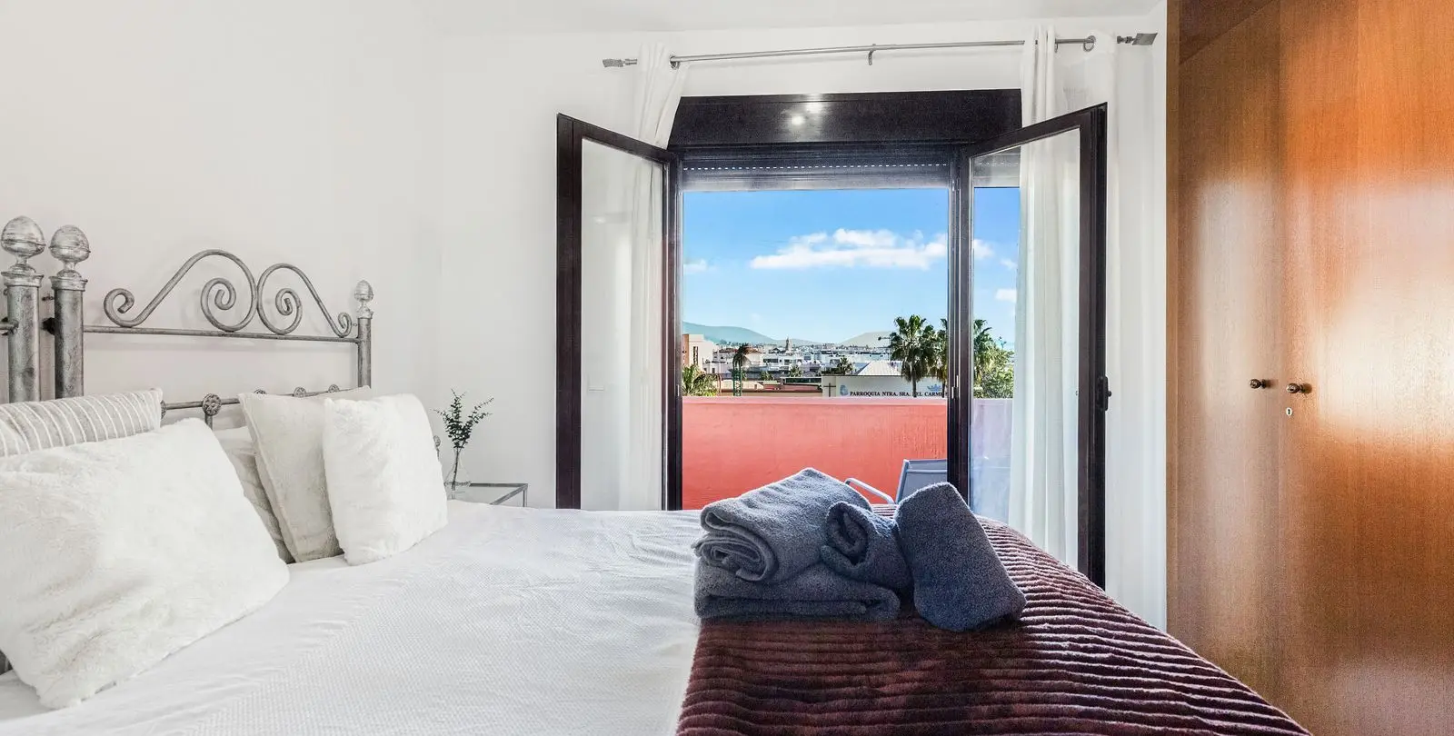 Продажа апартаментов на среднем этаже в Estepona 15