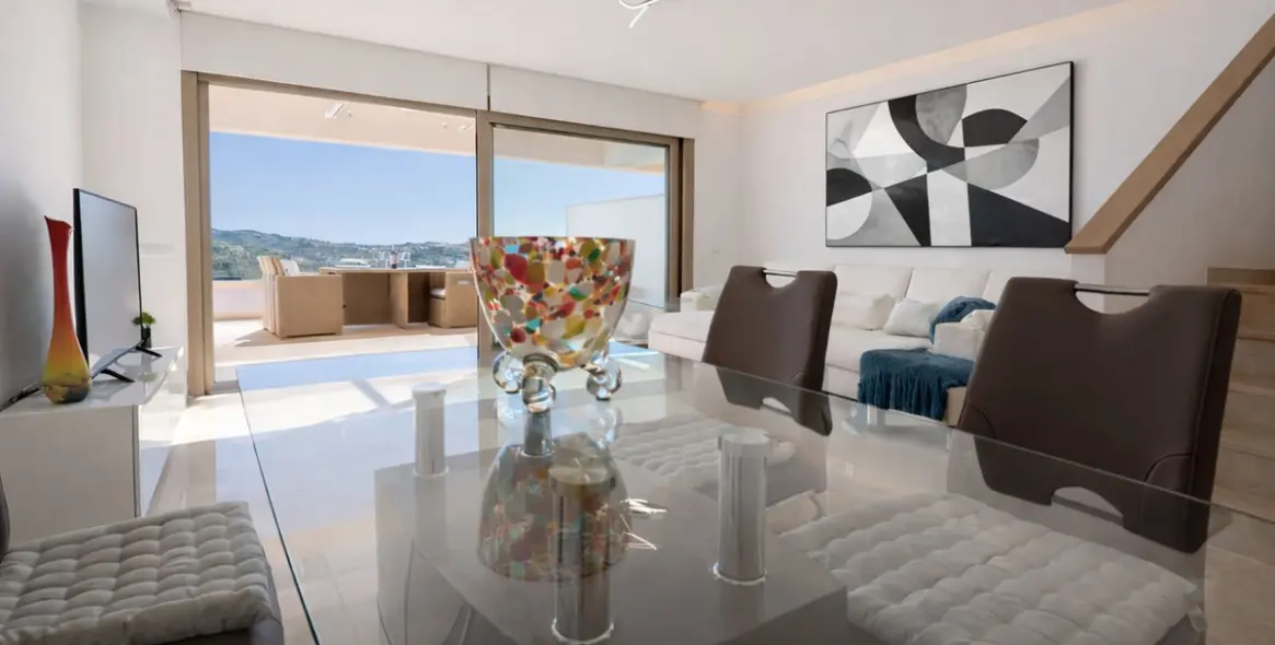 Sale of townhouse in La Cala Golf 3