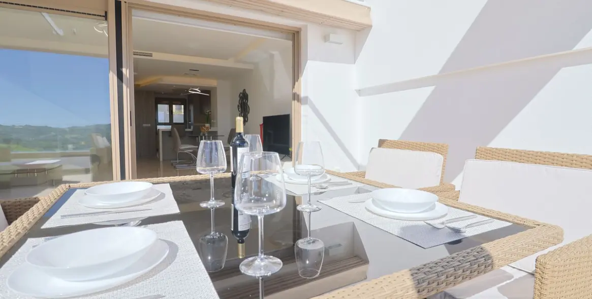 Sale of townhouse in La Cala Golf 10
