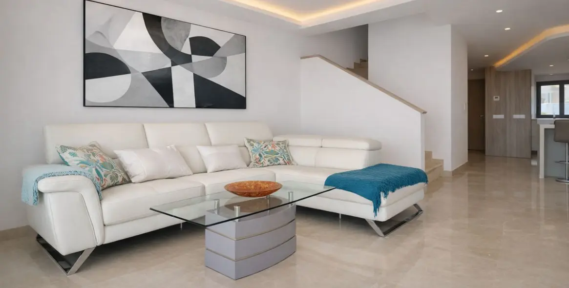 Sale of townhouse in La Cala Golf 12