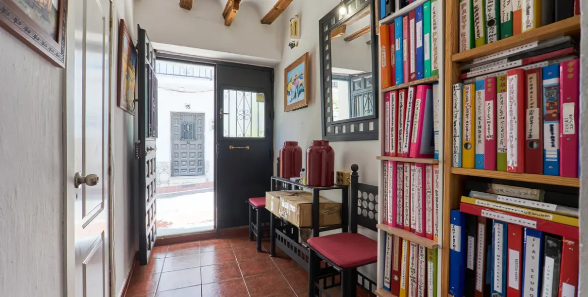 Sale of hotel in Marbella 12