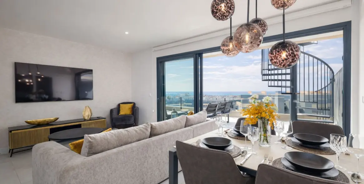 Sale of penthouse in Selwo 3
