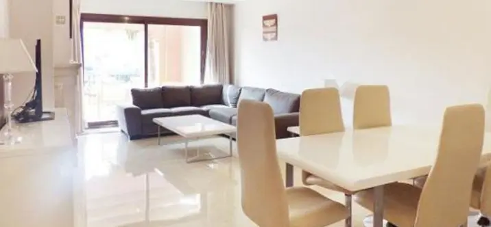 Sale of penthouse duplex in Puerto Banús 3