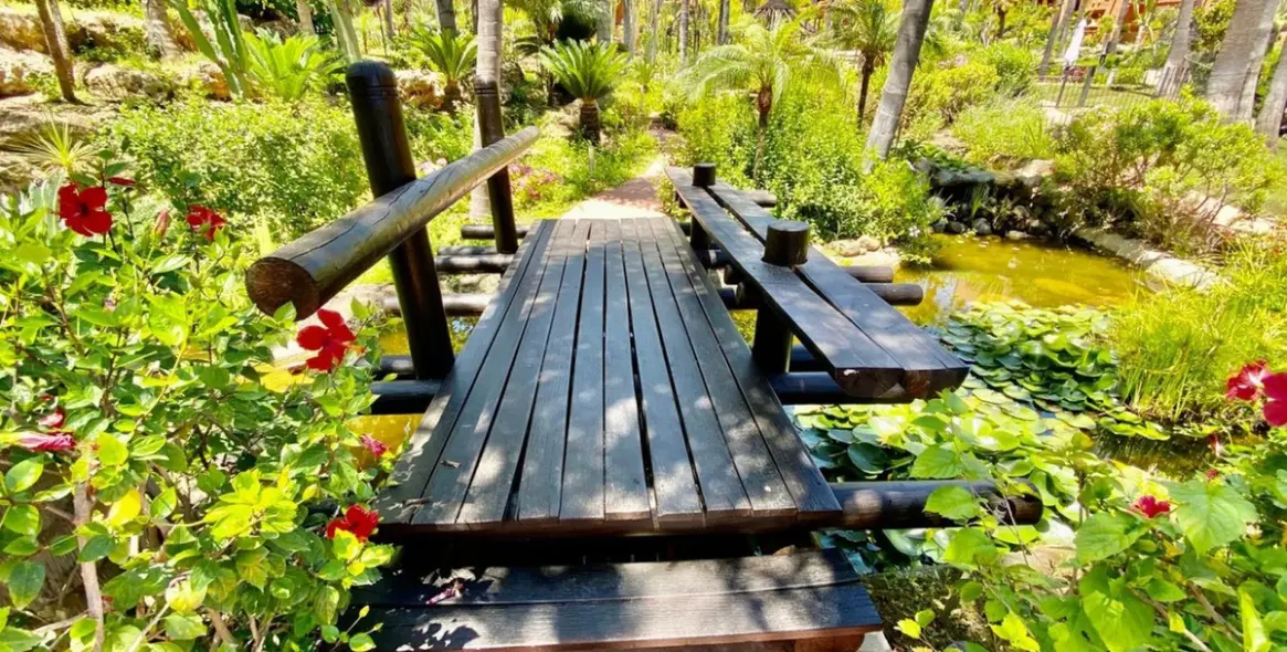 Venta de ático dúplex en Puerto Banús 16