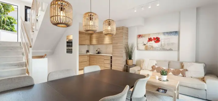 Продажа дома на две семьи в Riviera del Sol 2