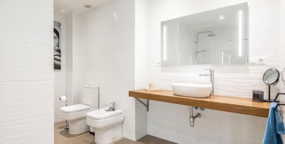 Long-term rent of middle floor apartment in Puerto Banús 16