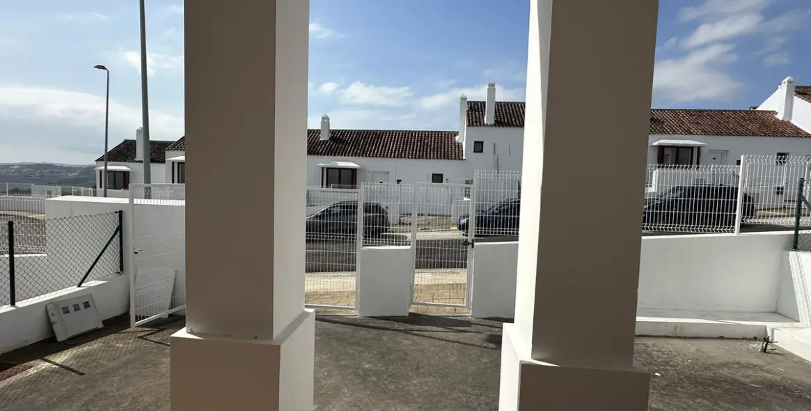 Продажа таунхауса в Doña Julia 6