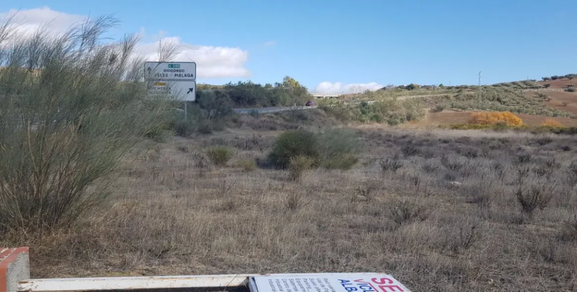 Venta de parcela residencial en Colmenar 3