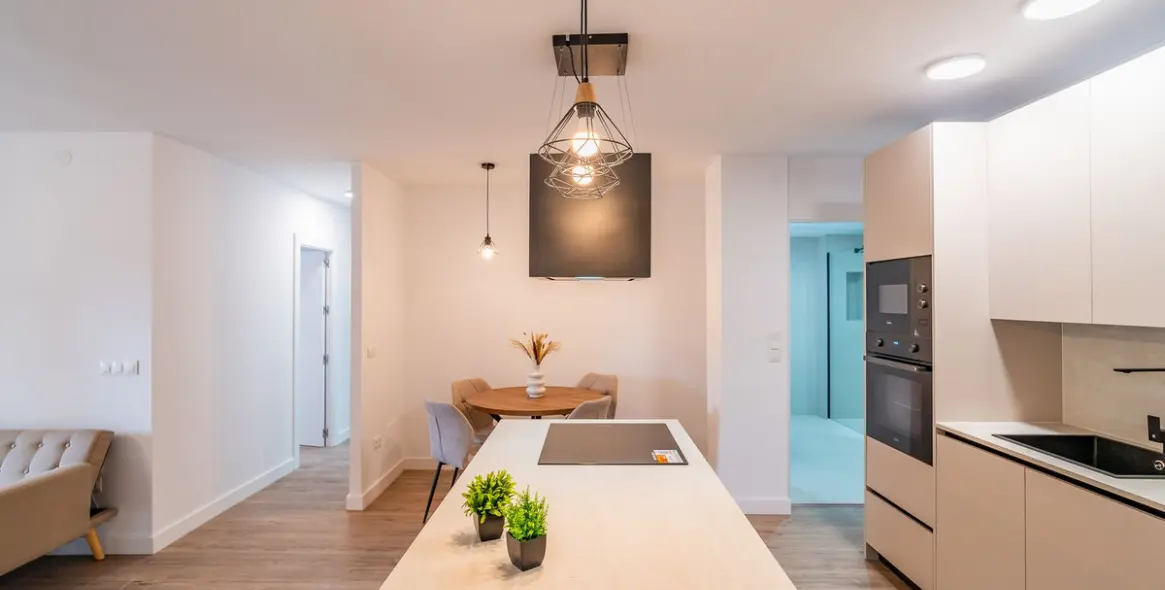 Sale of middle floor apartment in Los Boliches 11