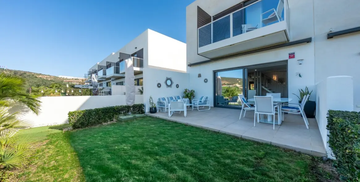 Продажа таунхауса в Manilva 6