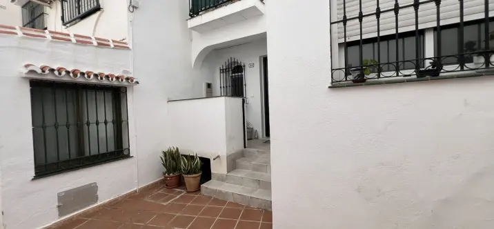 Sale of townhouse in Arroyo de la Miel 1