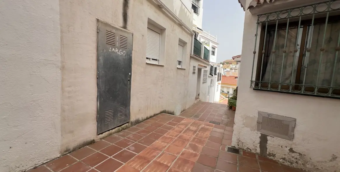 Sale of townhouse in Arroyo de la Miel 26