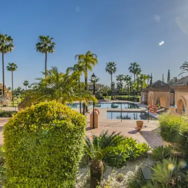 Продажа апартаментов на первом этаже в Atalaya