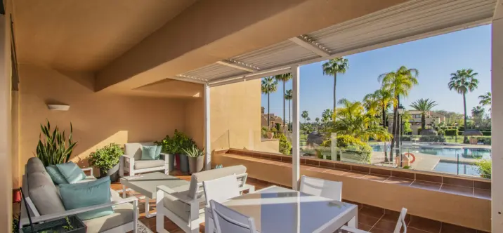 Продажа апартаментов на первом этаже в Atalaya 3