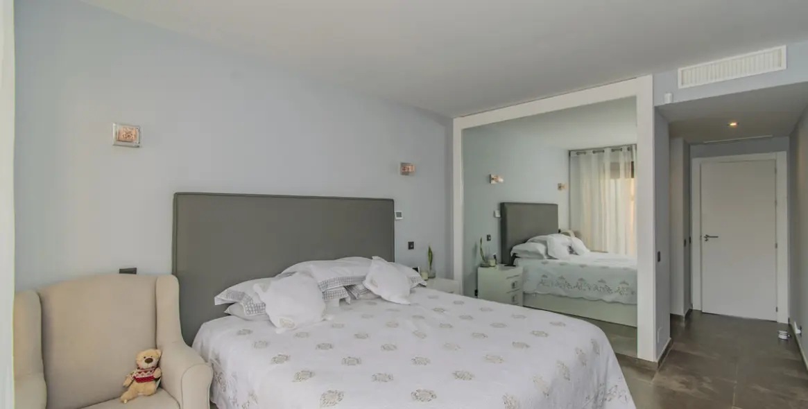 Продажа апартаментов на первом этаже в Atalaya 18