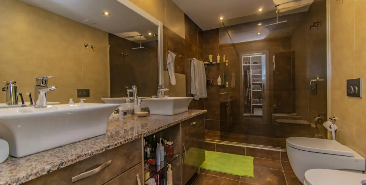 Продажа апартаментов на первом этаже в Atalaya 26