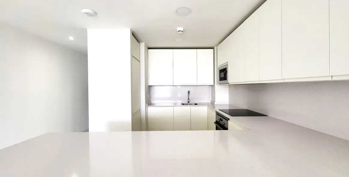 Sale of middle floor apartment in Fuengirola 20