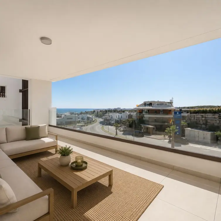 Sale of middle floor apartment in Fuengirola