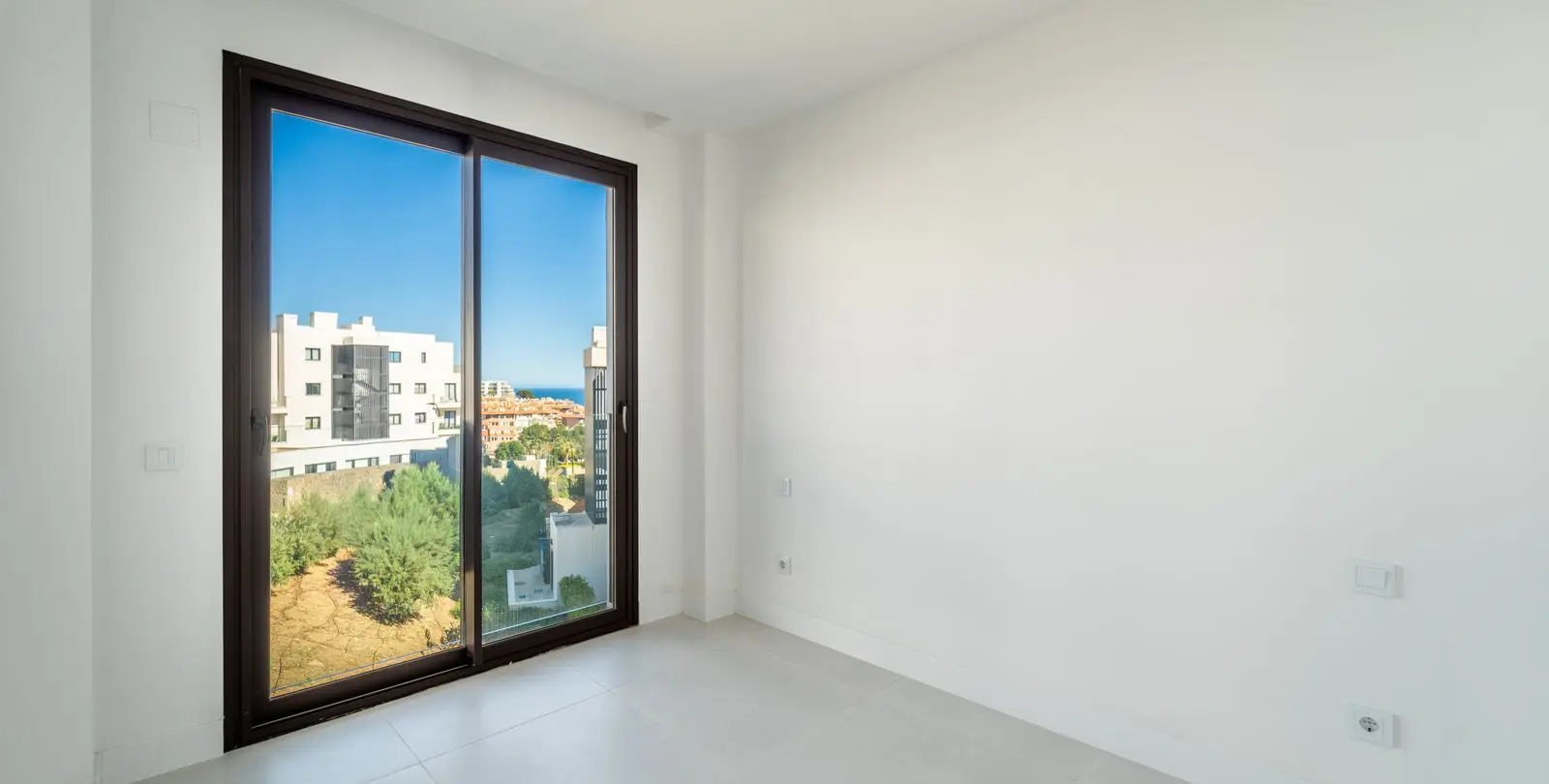 Продажа апартаментов на среднем этаже в Fuengirola 10