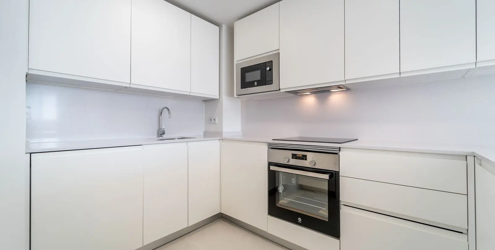 Продажа апартаментов на среднем этаже в Fuengirola 16