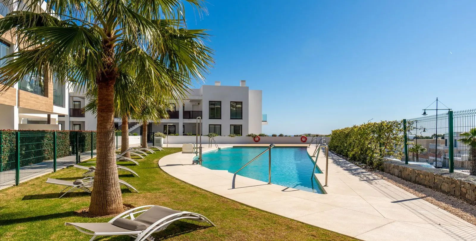 Продажа апартаментов на среднем этаже в Fuengirola 43