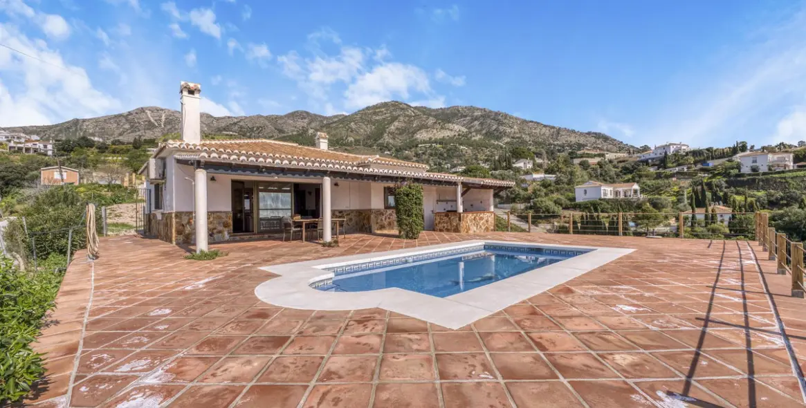 Sale of finca - cortijo in Campo Mijas 17