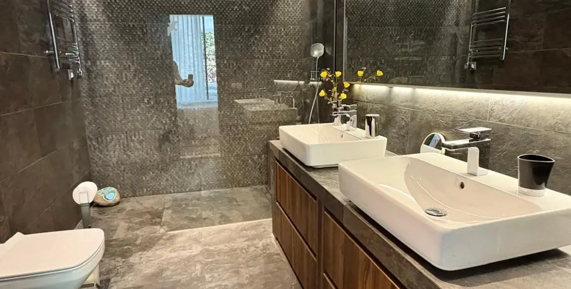 Sale of middle floor apartment in La Quinta 14