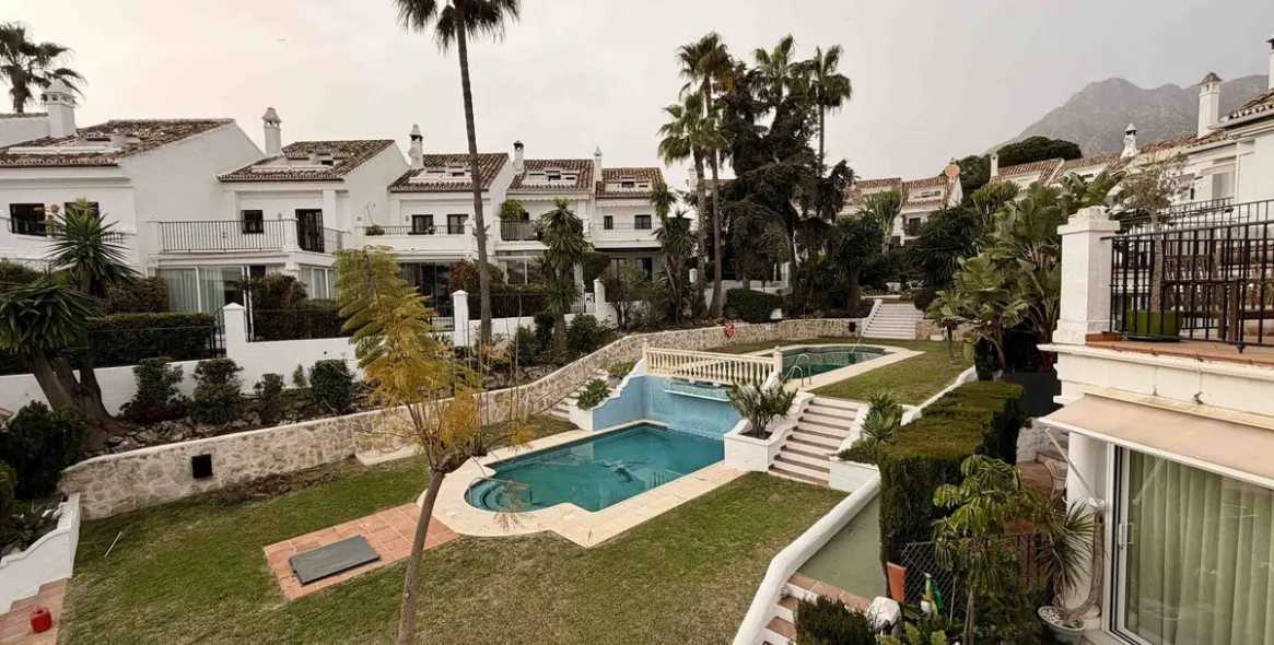 Продажа таунхауса в Nagüeles 19