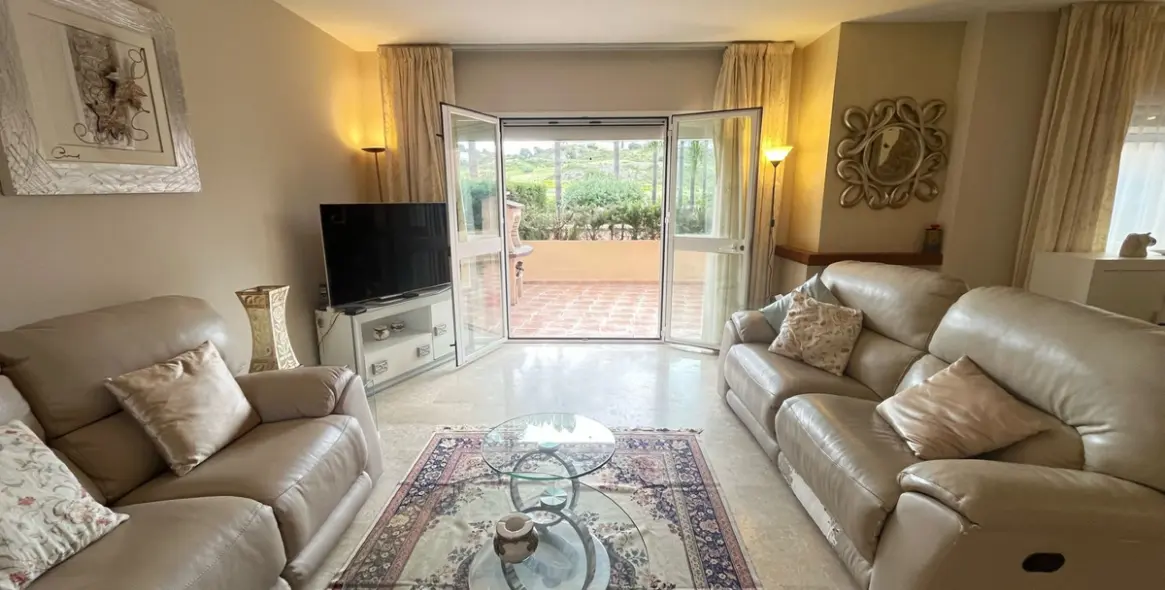 Venta de adosado en Nueva Andalucía 2