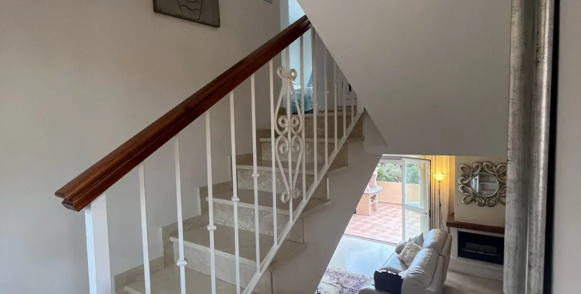 Venta de adosado en Nueva Andalucía 8