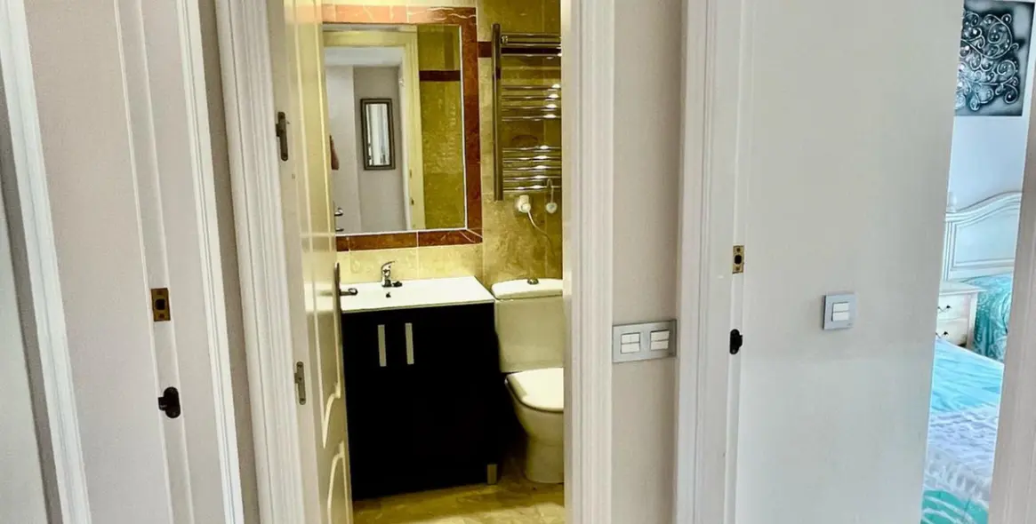 Venta de adosado en Nueva Andalucía 17