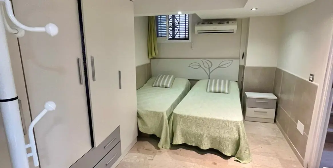 Sale of townhouse in Nueva Andalucía 22