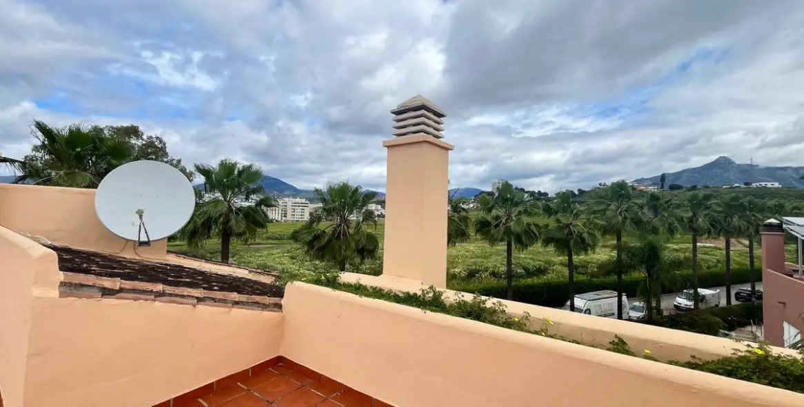 Sale of townhouse in Nueva Andalucía 27