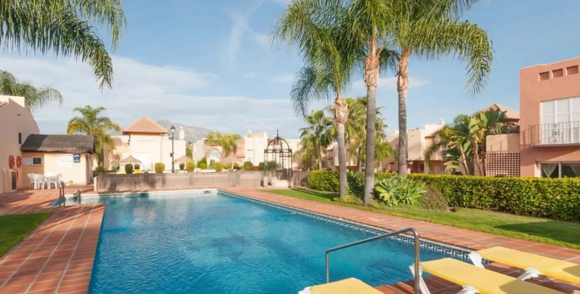 Sale of townhouse in Nueva Andalucía 35