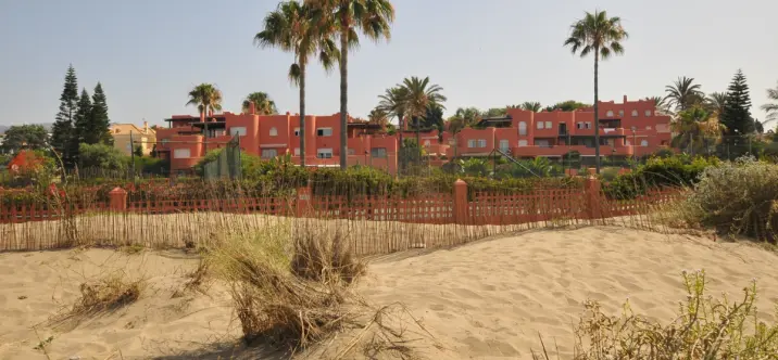 Продажа апартаментов на первом этаже в El Rosario 2