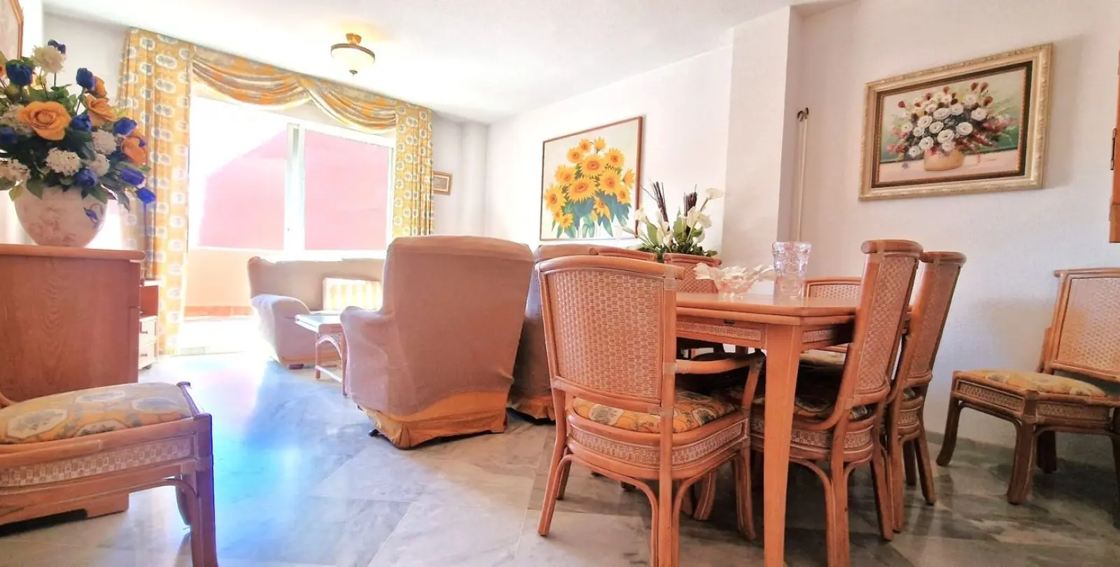 Venta de apartamento en planta media en El Rosario 4